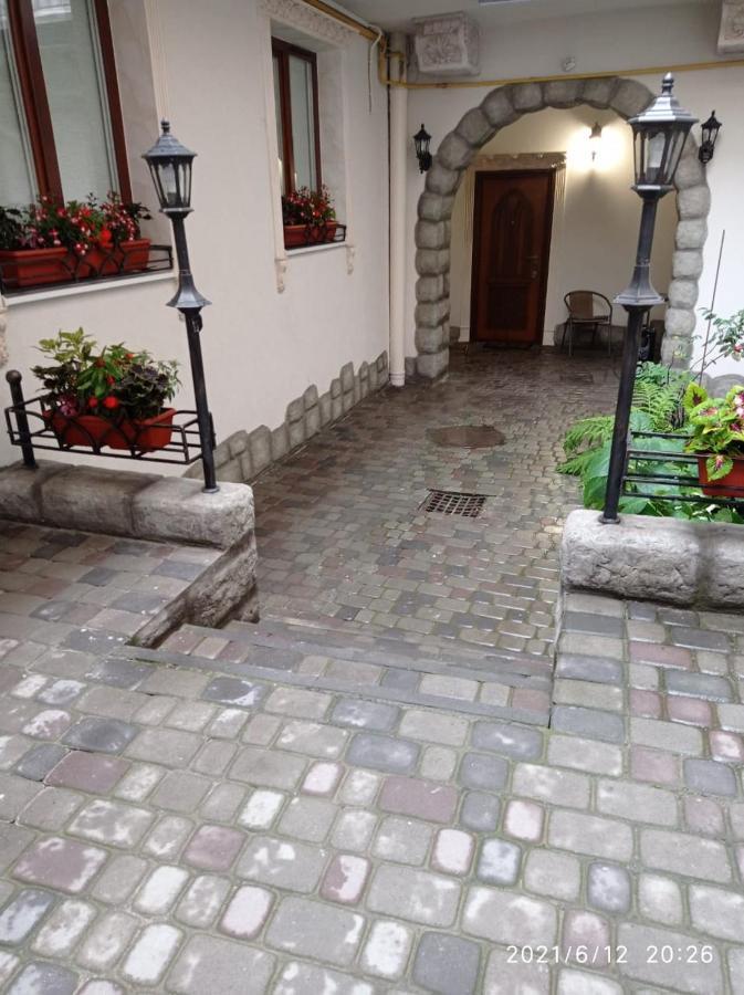 Ferienwohnung RynOK 25 Modern Lviv Center Exterior foto