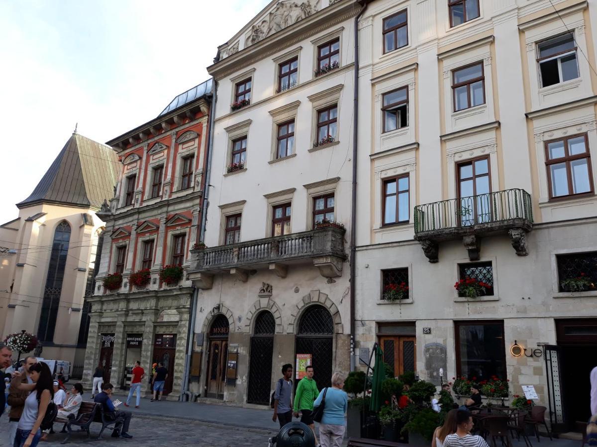 Ferienwohnung RynOK 25 Modern Lviv Center Exterior foto